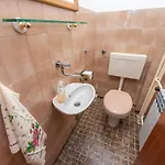شقة Babin